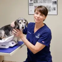 Dr. Eva L.
